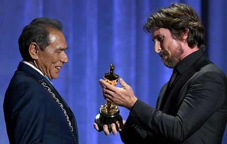 اسکار افتخاری ۲۰۲۰ به برندگان اهدا شد/ اولین سرخپوست اسکاری