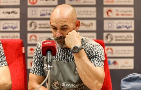 سرمربی تراکتور: در ایران عادت دارند از قبل پیش بینی کنند / هدفمان پیروزی برابر فولاد است