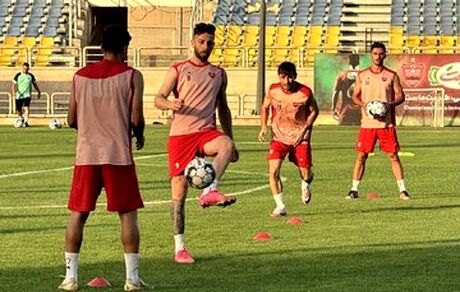 مهاجم پرسپولیس قراردادش را فسخ کرد