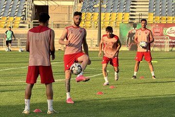 مهاجم پرسپولیس قراردادش را فسخ کرد