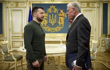 زلنسکی: دیدار سازنده‌ای با فرستاده ویژه ترامپ داشتیم