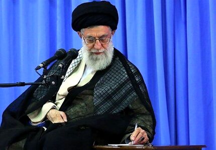 با حکم رهبر انقلاب، علی شمخانی مشاور سیاسی رهبری شد