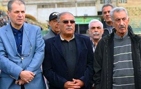 روشن: مصاحبه امیرآبادی اشتباه و شکایت مجیدی خودزنی بود/ هر دو طرف این بازی را تمام کنند