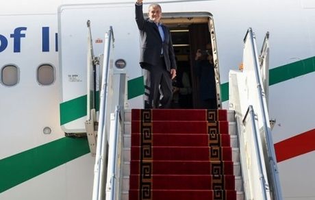 رییس جمهور به روسیه می‌رود