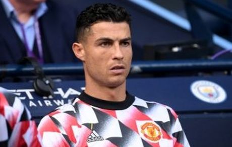 رونالدو، ژانویه از منچستر یونایتد جدا می‌شود