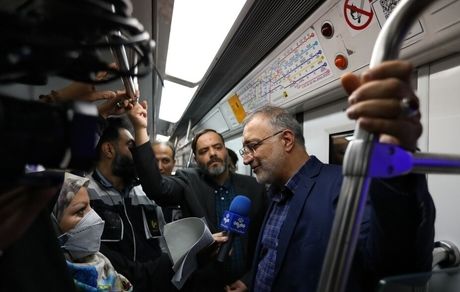 زاکانی از تحویل اولین رام قطار چینی برای ورود به ایران خبرداد