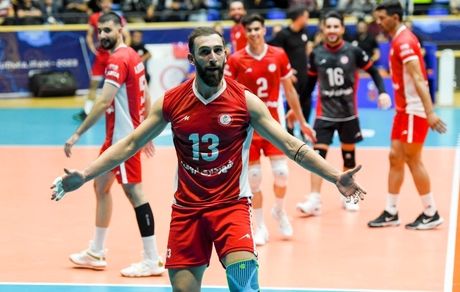 شهرداری ارومیه صدرنشین لیگ برتر والیبال شد / پیکان دربی خودروسازان را برد