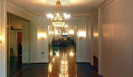 اعلام دلیل خالی شدن تالارهای کاخ نیاوران