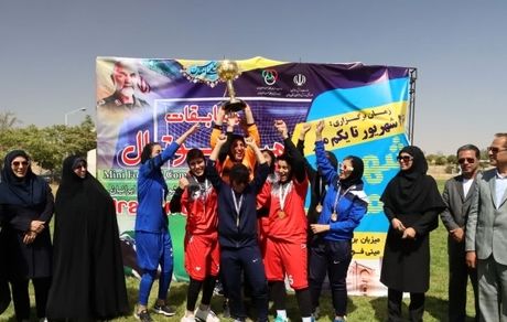 قهرمانی ایلام در مینی فوتبال بانوان کشور