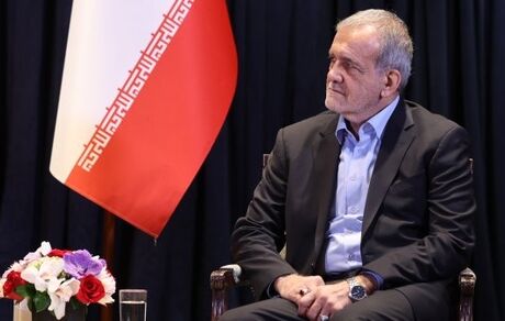 نخبگان، دانشمندان، تولیدکنندگان و سرمایه‌گذاران ایرانی در هر گوشه‌ای از جهان برای ما قابل احترامند