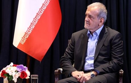 نخبگان، دانشمندان، تولیدکنندگان و سرمایه‌گذاران ایرانی در هر گوشه‌ای از جهان برای ما قابل احترامند