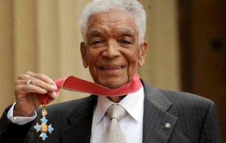 ارل کامرون بازیگر فیلم «محمد رسول‌الله (ص)» درگذشت