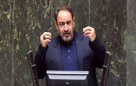 نماینده مجلس خواستار انتشار نمایندگان دریافت کننده خودروی شاسی بلند شد