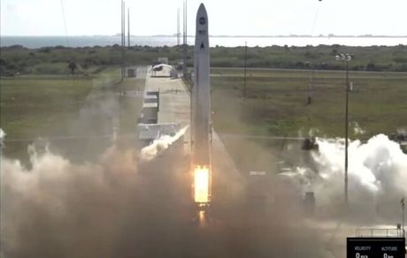 از بین رفتن ۴ ماهواره در پی شکست فاجعه‌بار موشک "آسترا"