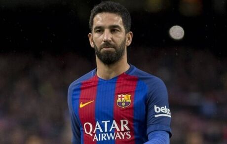الهلال به دنبال هافبک سابق بارسلونا