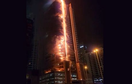 آتش‌سوزی در برج ۳۵ طبقه شهر دبی + ویدئو