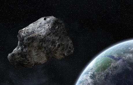 یک جسم آسمانی باندازه استادیوم در حال نزدیک شدن به زمین