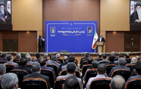 تحول در نگرش و عملکرد سازمان برنامه و بودجه گره‌گشای مشکلات خواهد بود