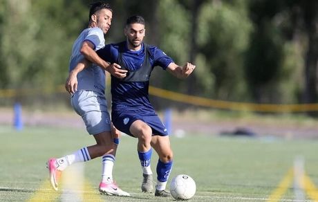 علی کریمی امشب راهی دوحه می‌شود