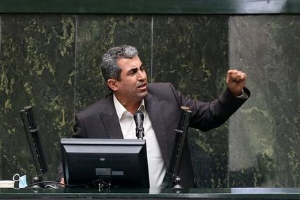 حتی یک روز هم ادامه روند نرخ ارز ترجیحی به صلاح کشور نیست