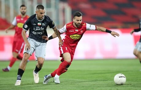 دلیل شروع با تاخیر بازی پرسپولیس و تراکتور اعلام شد