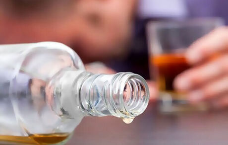 کرج، تهران و مشهد سه شهر با بیشترین مسمومیت الکلی