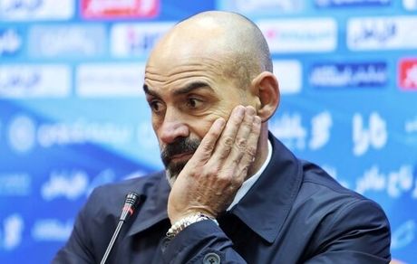 ادعای آ اس: فدراسیون فوتبال ایران به سرمربی تراکتور پیشنهاد هدایت تیم ملی را داد