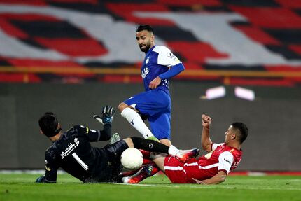 دربی ۹۹ برنده نداشت / زور استقلال و پرسپولیس به هم نرسید