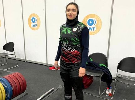 دختر وزنه بردار ایران در گروه B قهرمانی جهان، ششم شد