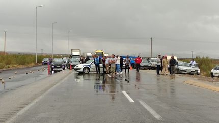 جاده مهم ترانزیتی شرق کشور بدلیل سیل مسدود شد