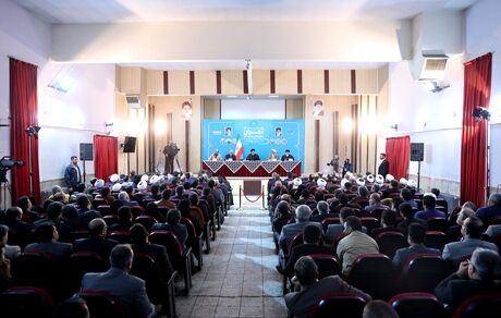 کارآفرینان بهارستان به شرط حمایت شدن می‌توانند از مناطق دیگر نیز نیروی کار جذب کنند