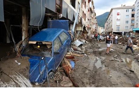 افزایش تلفات سیلِ ترکیه به ۷۰ تن