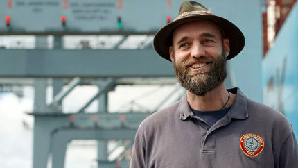 پایان سفر بدون پرواز یک جهانگرد به تمام کشورهای جهان