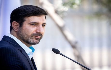از ابتدای انقلاب، شورای نگهبان به اصل ۲۷ قانون اساسی درخصوص آزاد بودن مشروط راهپیمایی‌ها ورود نکرده است