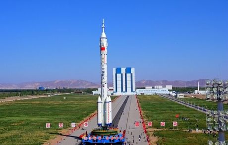 چین در شرف پرتاب ماموریت شنژو-۱۴