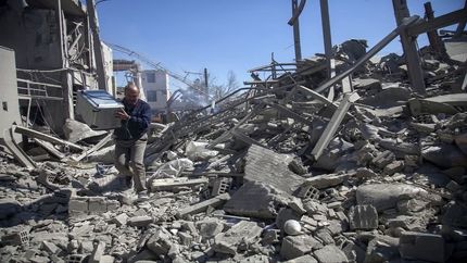 حملات دشمن به ۲۲۰۰ واحد مسکونی در استان قم خسارت زد