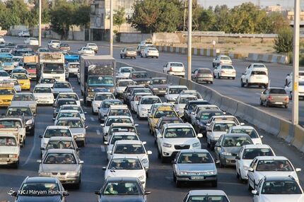  ممنوعیت خروج از تهران به مقصد شهرهای آبی و زرد برداشته شد.