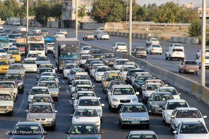  ممنوعیت خروج از تهران به مقصد شهرهای آبی و زرد برداشته شد.