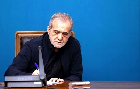 بر سر عزت و غرور ملت ایران با کسی شوخی نداریم