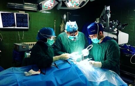 بعد از ۲۶ سال، چاقو از بدن یک الجزایری خارج شد