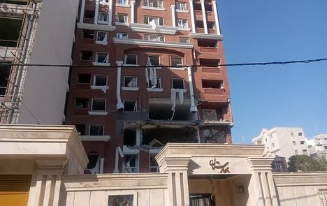 تایید ۱۴ مصدوم و یک فوتی در انفجار بندرعباس