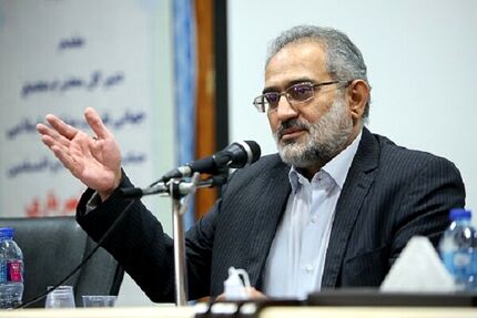 دولت موافق افزایش ۲۰ درصدی حقوق کارکنان دولتی و بازنشستگان کشوری / معاون پارلمانی: در انتظار تصویب مجلس هستیم