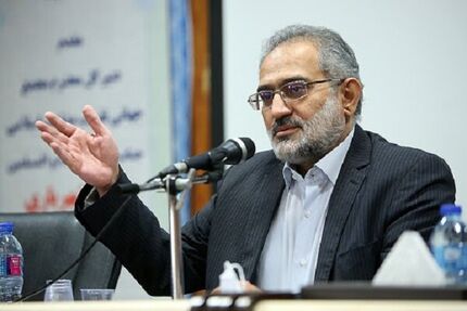 دولت موافق افزایش ۲۰ درصدی حقوق کارکنان دولتی و بازنشستگان کشوری / معاون پارلمانی: در انتظار تصویب مجلس هستیم