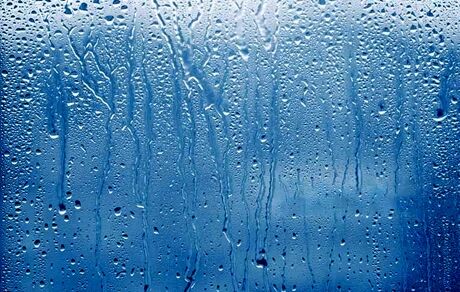 رطوبت ۱۰۰ درصدی هوا در بندر گناوه