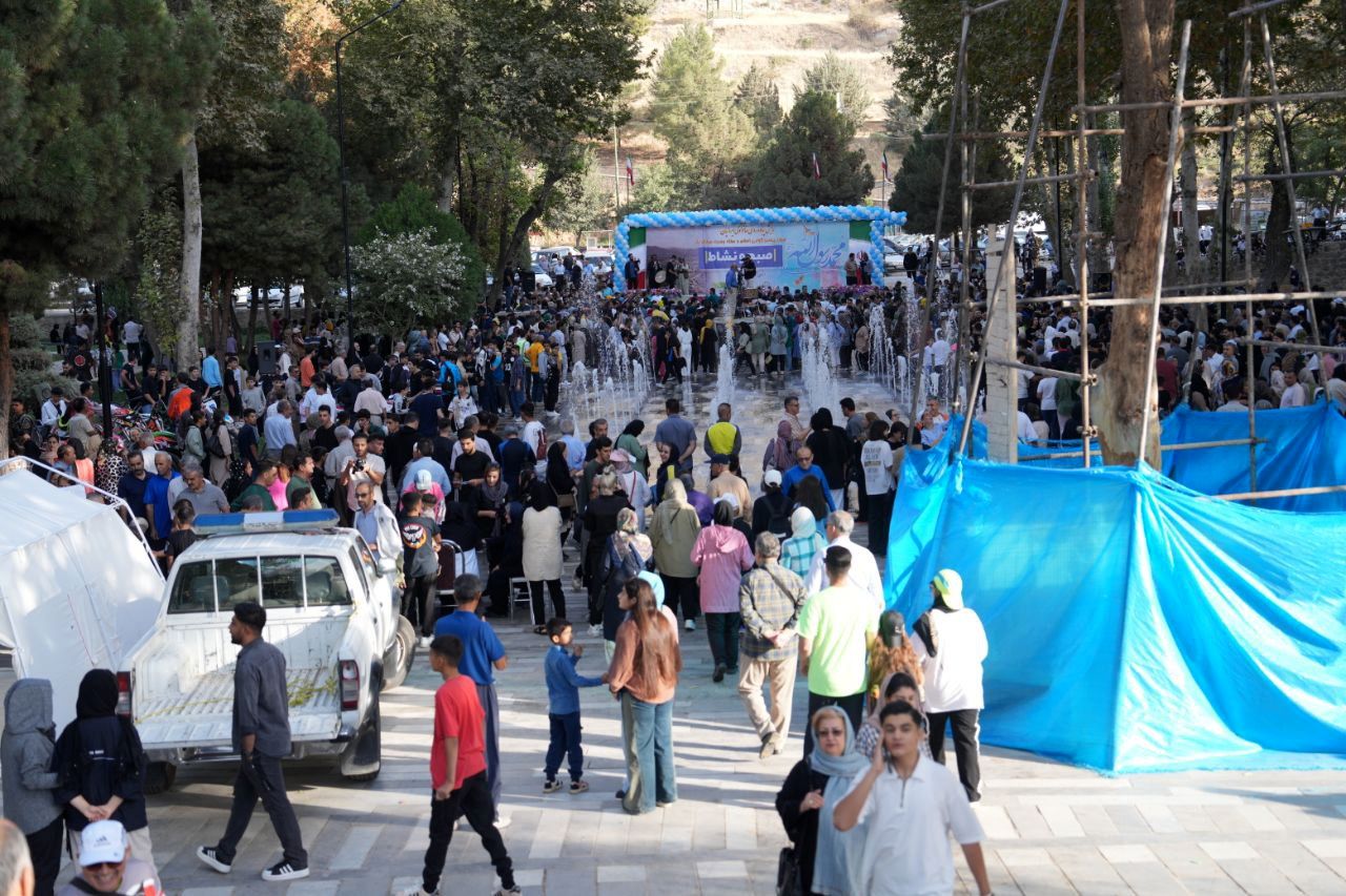 همایش بزرگ پیاده روی خانوادگی شهرستان مهاباد