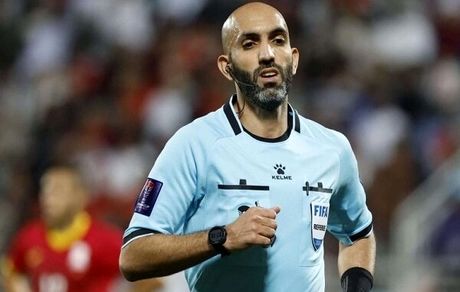 داور بازی ایران و قطر، دیدار سپاهان الهلال را سوت می‌زند