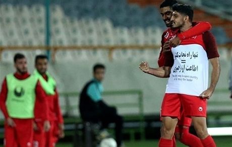 تجلیل از مهدی ترابی در هیئت مذهبی جامعه اسلامی فوتبال