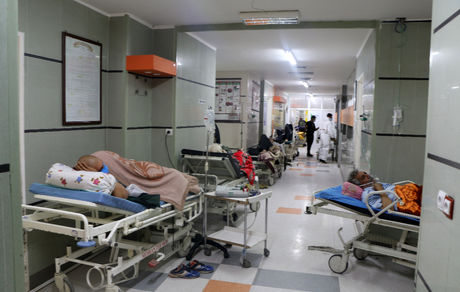 قمه‌کشی برای تخت خالی