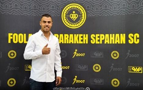 ماجرای جدایی جنجالی آلوز از تراکتور جالب‌تر شد / پای همسر بازیکن برزیلی هم باز شد