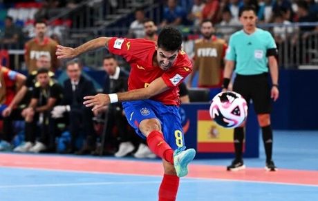 جام جهانی فوتسال: اسپانیا متوقف شد / افغانستان برد